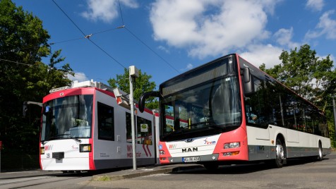 Bus_und_Strassenbahn