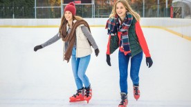 Eisbahn, Schlittschuhfahren