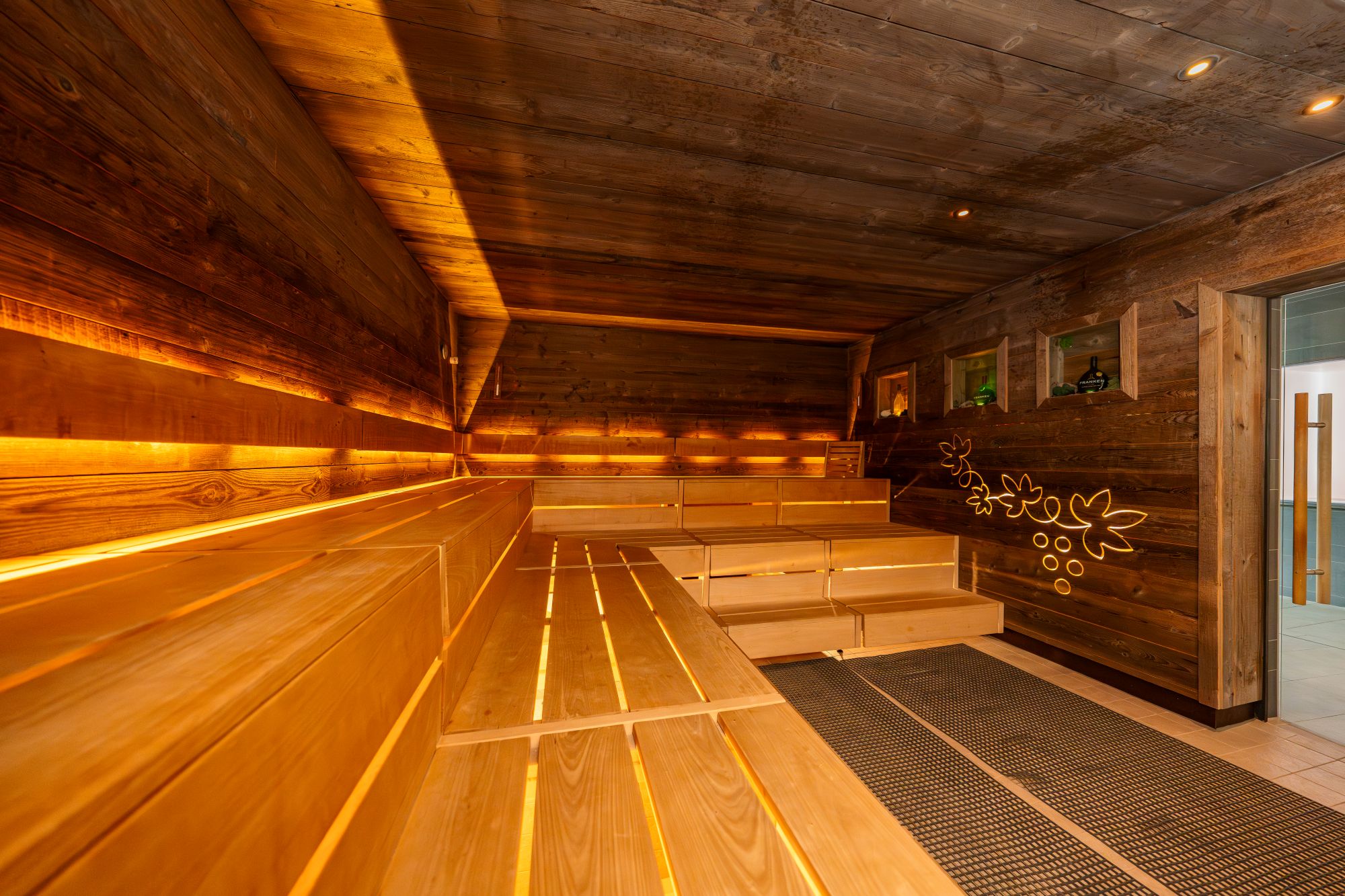 Sauna von innen im Nautiland
