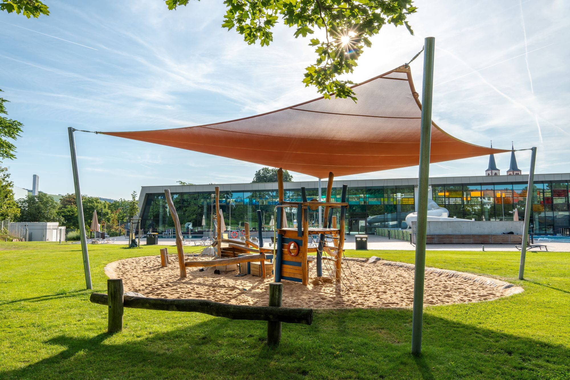 Spielplatz draußen im Nautiland