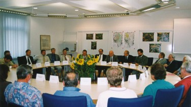 1999
