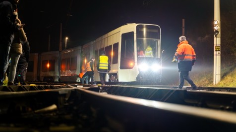 Anlieferung GT-F-Strassenbahn
