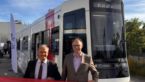 GT-F-Strassenbahn InnoTrans