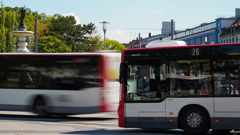 WVV-Busse WVV-Busse_am_Bahnhof