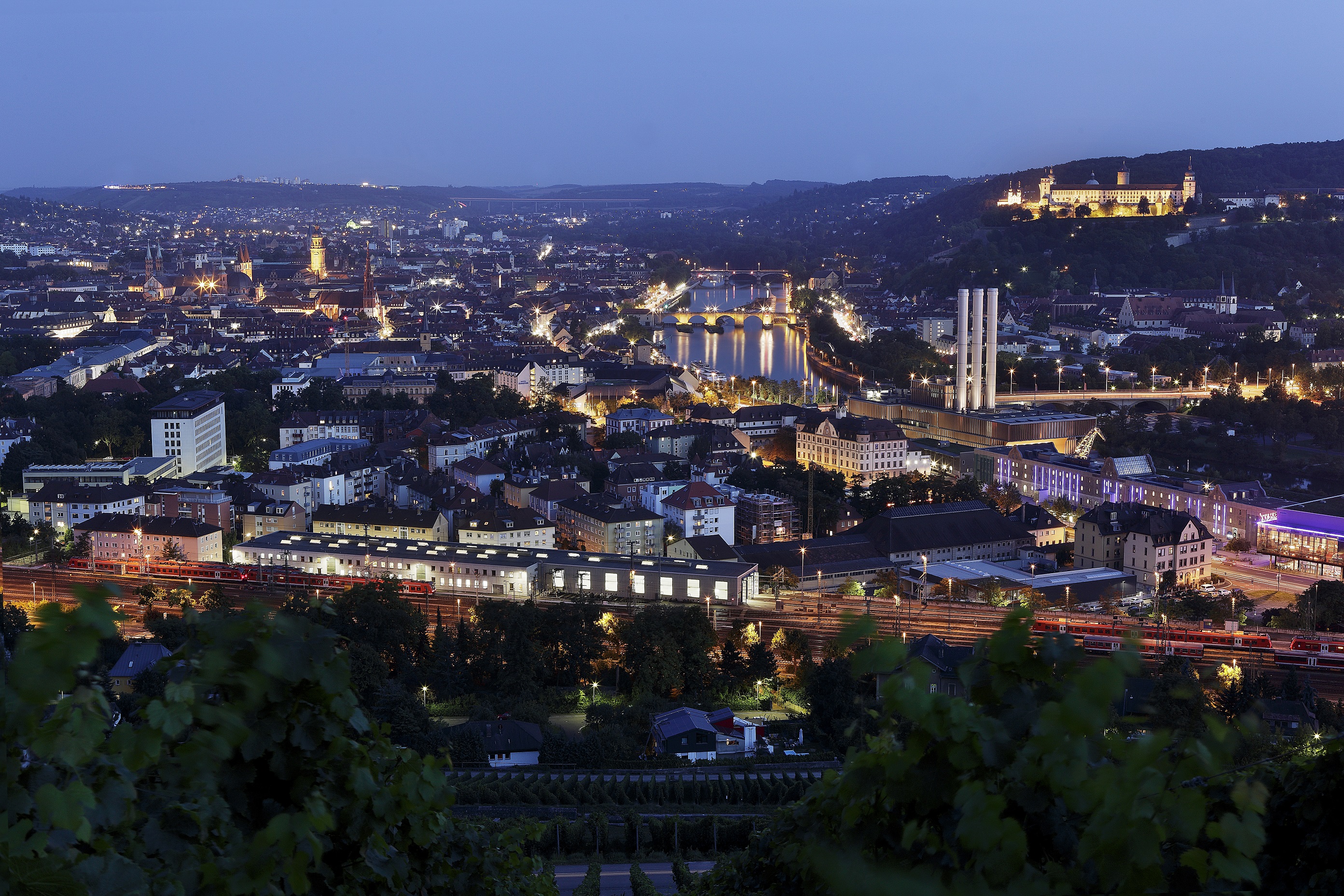 WUeRZBURG_BLICK_VON_DER_STEINBURG_2017