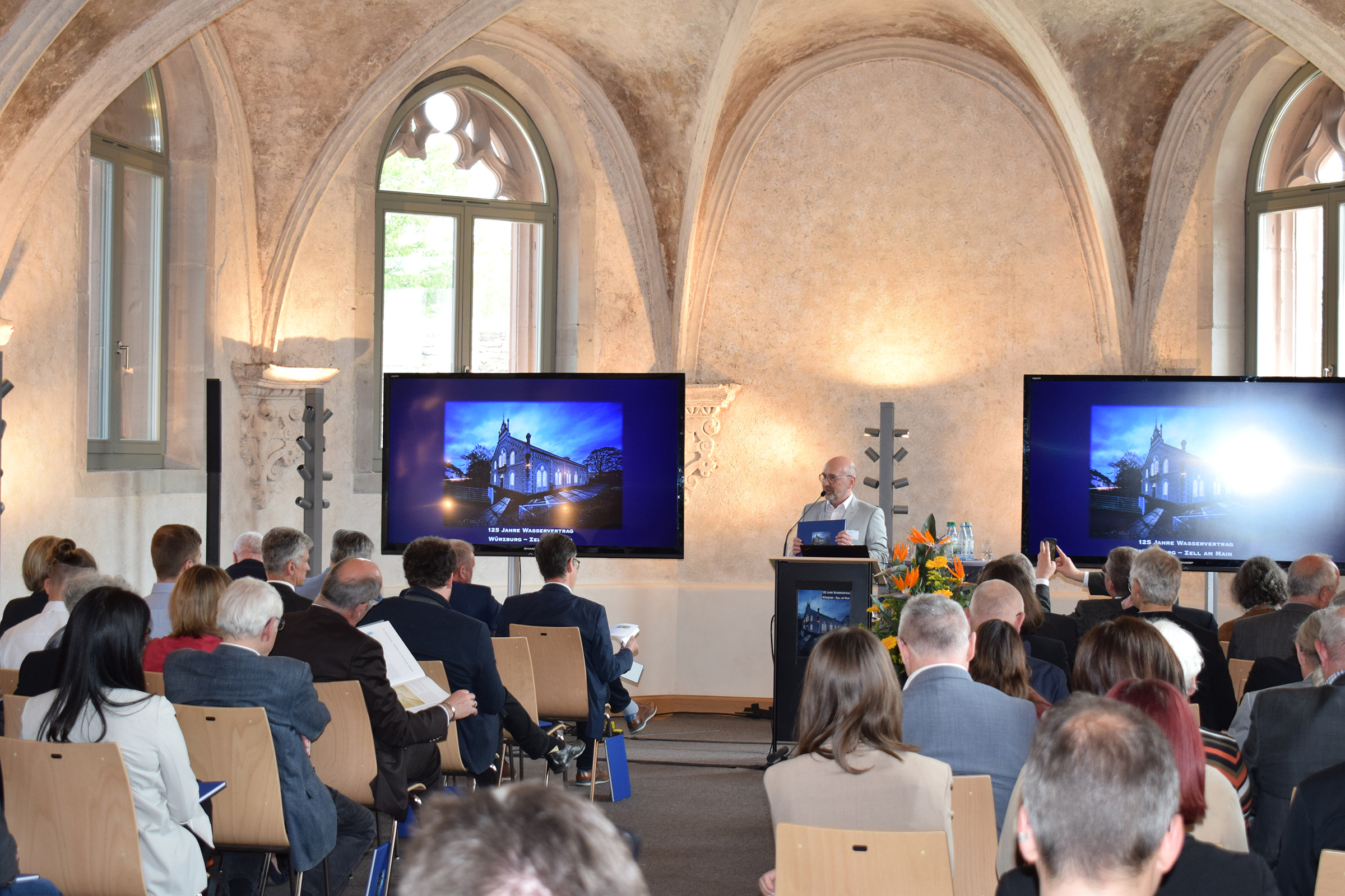Festakt im Kloster Unterzell Festakt im Kloster Unterzell